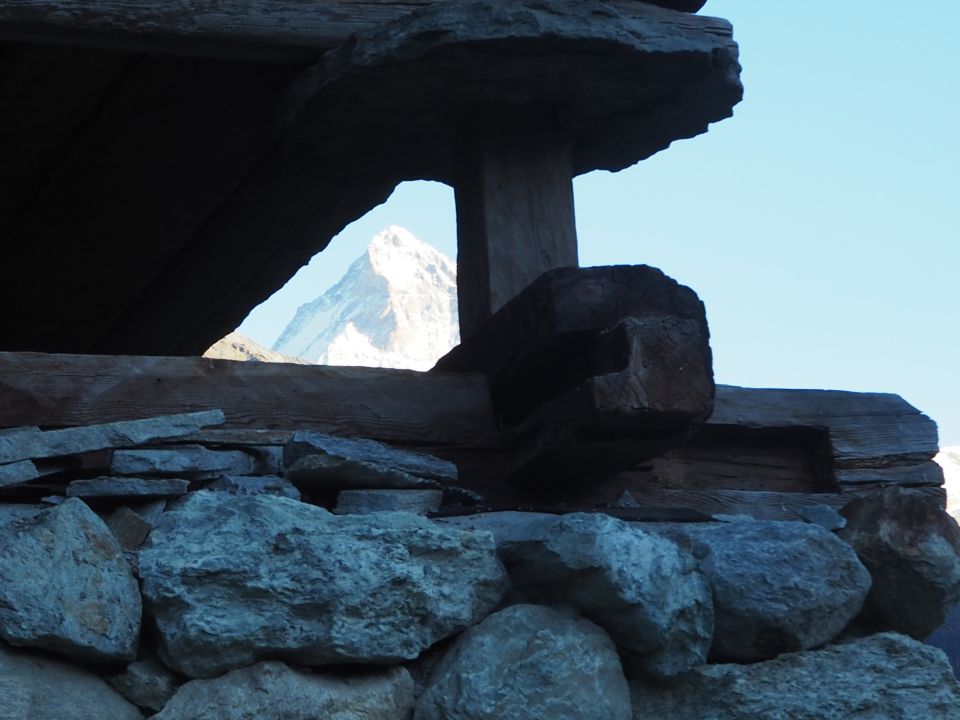 Mayens à louer près de la Dent Blanche